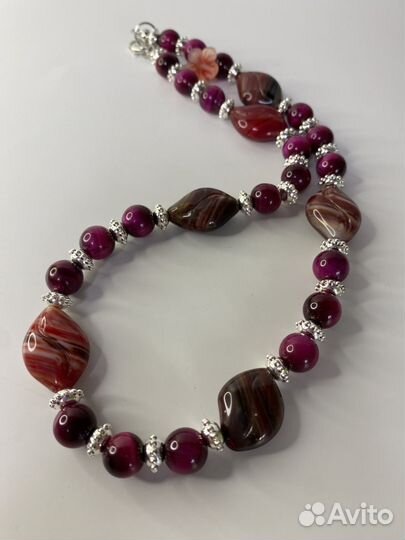 Вишневые бусы тигровый глаз и чешское стекло 50 см