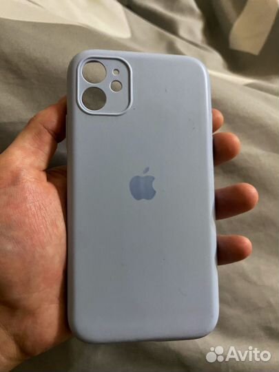 Чехол на iPhone 11