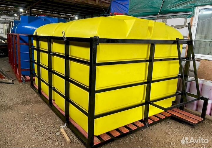 Емкость для хранения топлива и других веществ