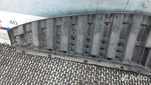 Юбка нижняя nissan note E11 (DEA16G401)