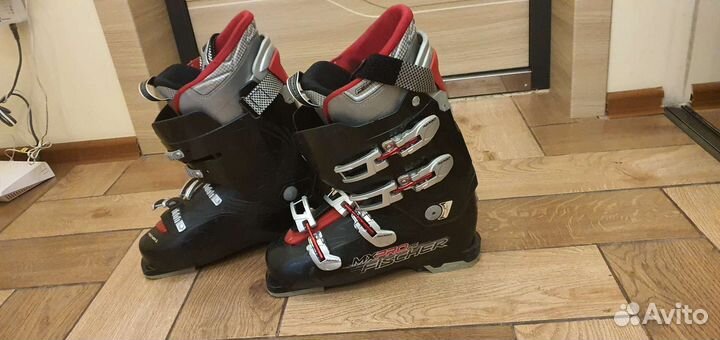 Горнолыжные ботинки Fisher