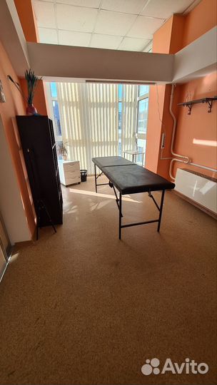 Рабочее место мастера маникюра