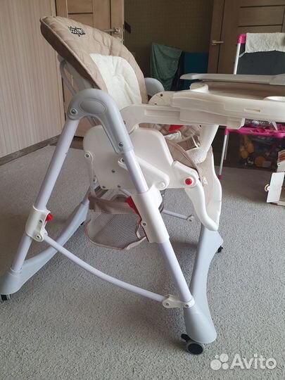 Стульчик для кормления babyton