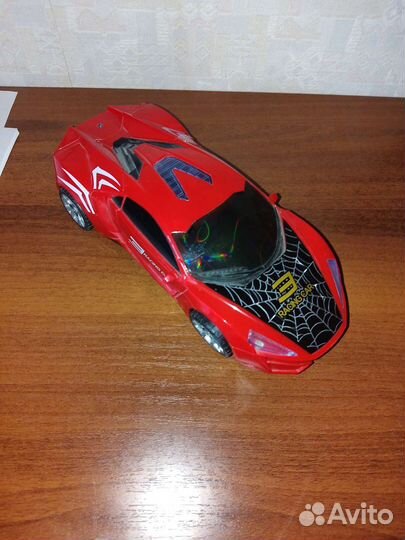 Машина на батарейках