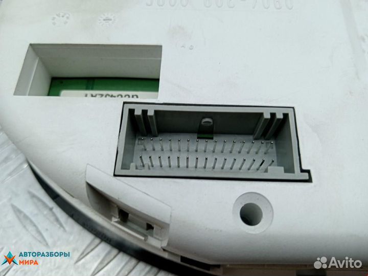 Щиток приборов (приборная панель) Renault Scenic