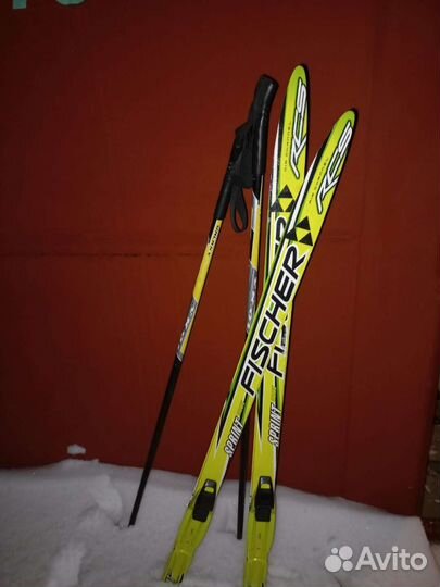 Лыжи для ребенка