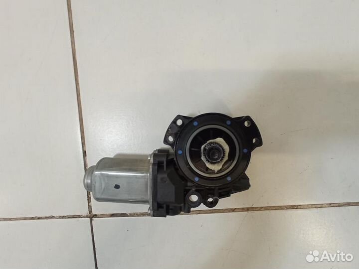 Моторчик стеклоподъемника Hyundai Elantra 4 HD 200