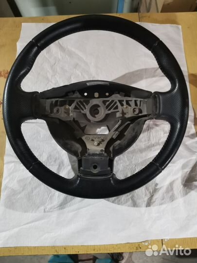 Руль Nissan x-trail т31