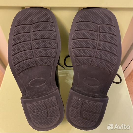 Ботинки р. 28