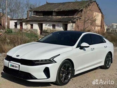 Kia K5 1.5 AMT, 2021, 43 000 км