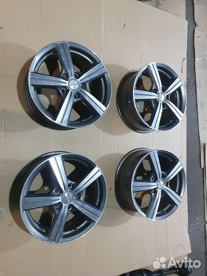Литые диски r16 5x114 3 бу
