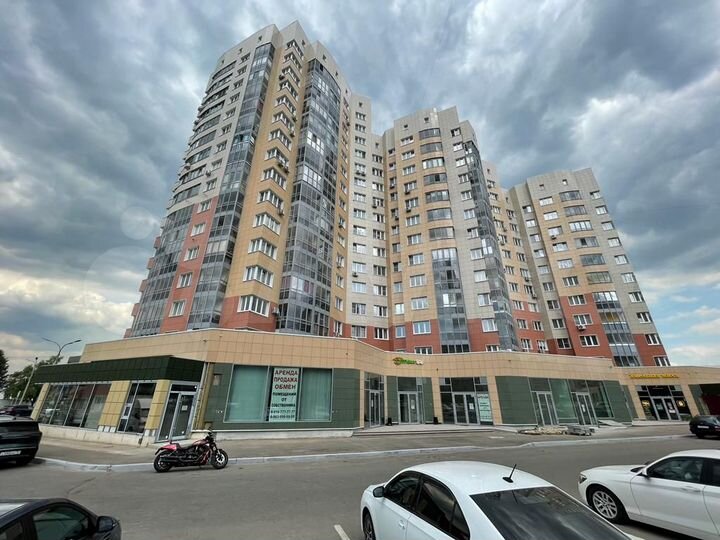 Торговое помещение под аптеку, 70 м²