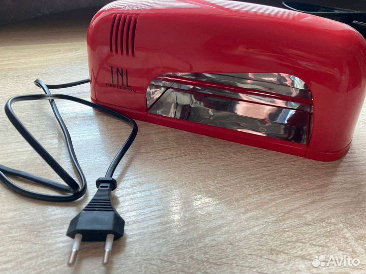 Уф лампа для ногтей