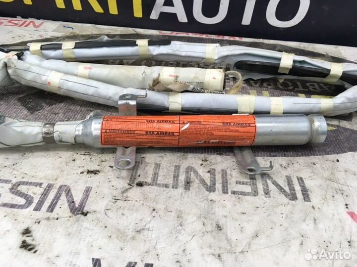 Шторка безопасности правая Mazda 3 BK 1.6 Z6