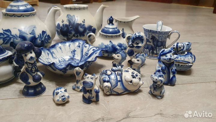 Гжель посуда фигурки