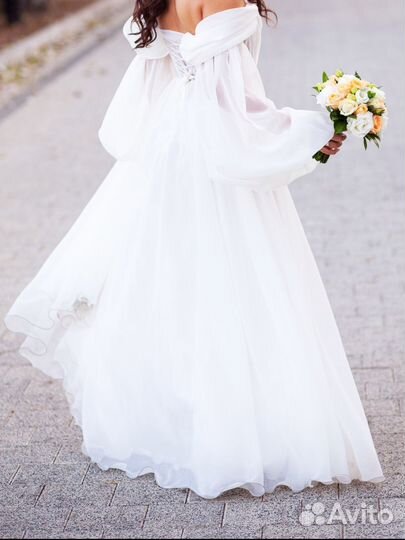 Свабедное платье