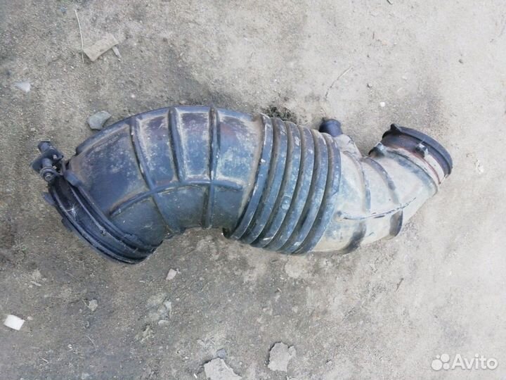 Патрубок дроселя хендай сантафе 2 2.2 td