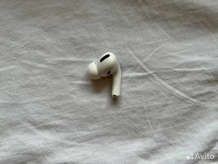 Airpods pro правый наушник новый