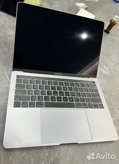 Apple MacBook Pro 13 2019