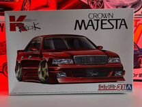 Сборная модель 1/24 Aoshima Toyota Majesta Crown