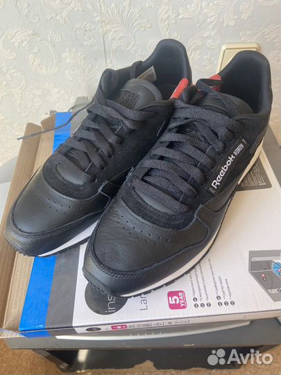 Кроссовки reebok classic