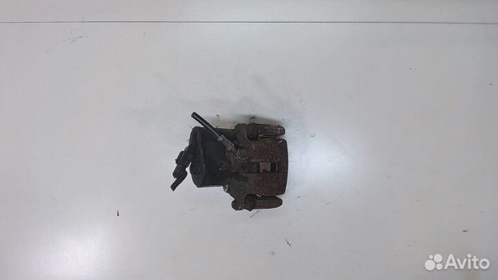 Суппорт Volkswagen Tiguan, 2013