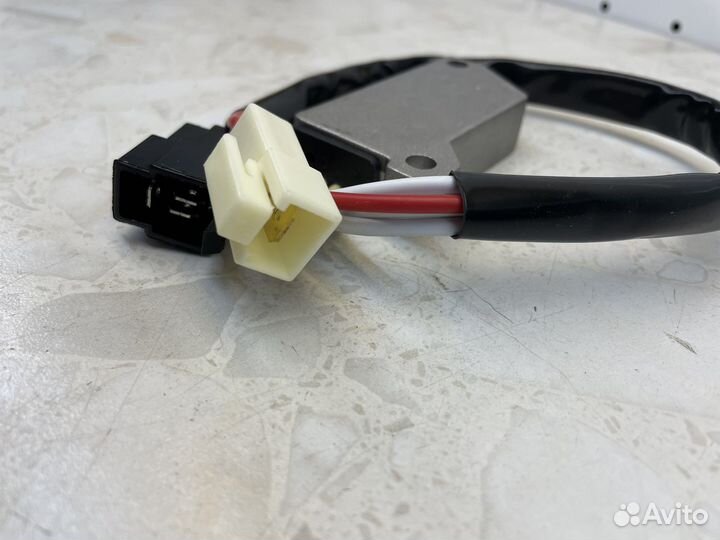 Реле зарядки Yamaha XV400/XV535/XV700/XV750/XV1100