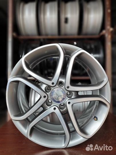 Диски литые Mercedes 18