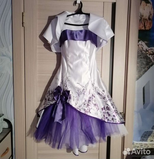 Платье нарядное р.42-44