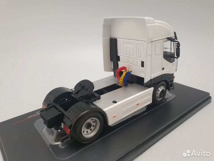 Iveco Stralis седельный тягач 2012 White арт.TR119