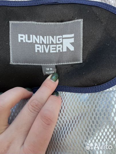 Горнолыжный костюм женский 42-44