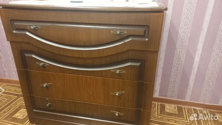 Спальный гарнитур бу