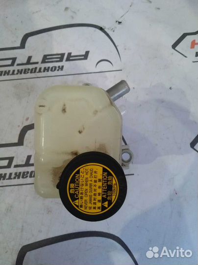 Бачок расширительный toyota prius prius alpha ZVW3