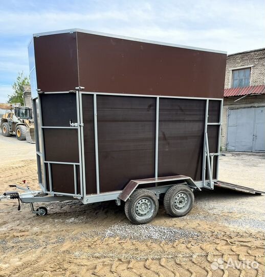 Коневозка 2х местная