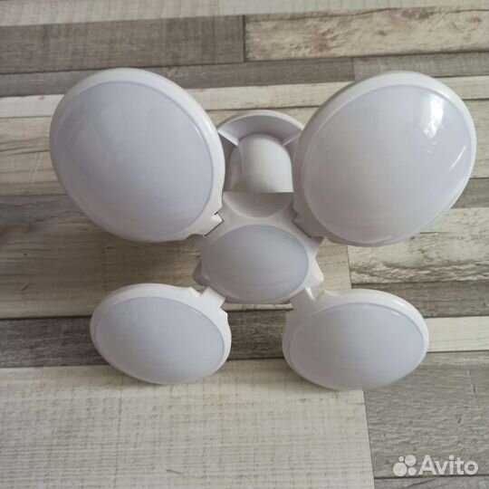 Лампа-футбольный мяч светодиодная