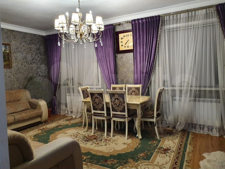 4-к. квартира, 97 м², 3/3 эт.
