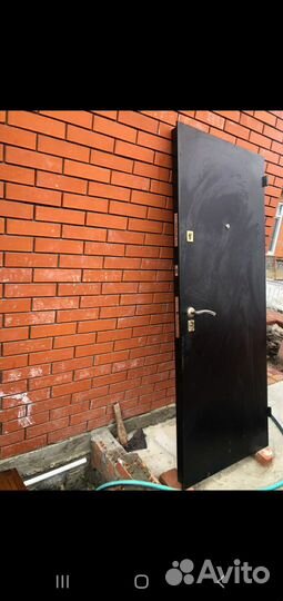 Входная дверь