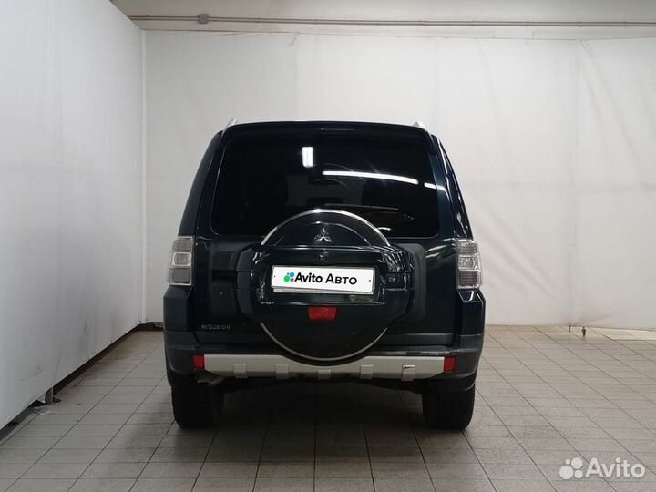 Mitsubishi Pajero 3.2 AT, 2007, 202 000 км