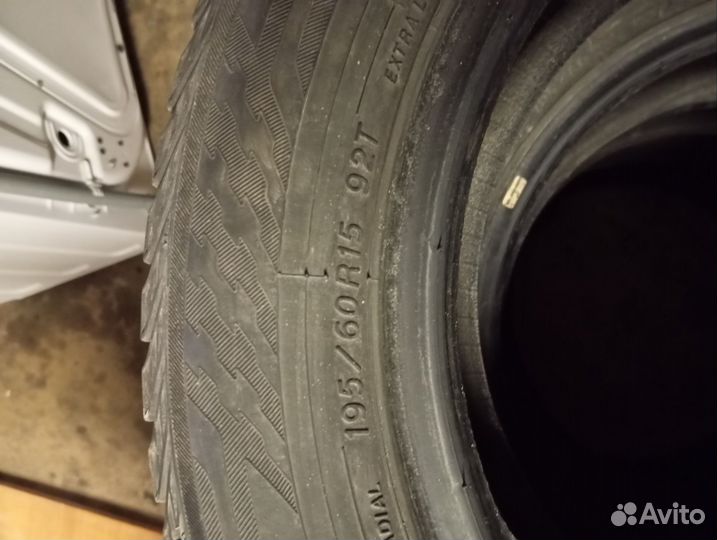 Yokohama IceGuard Stud IG65 195/60 R15