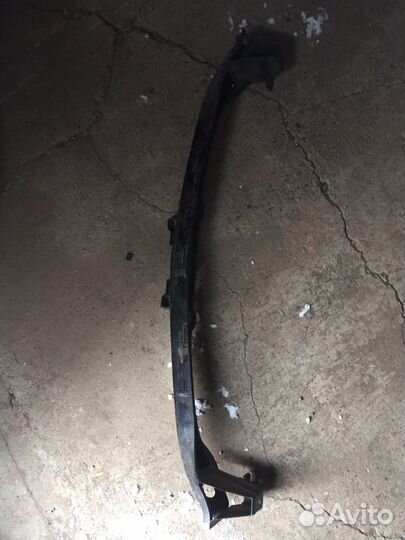 Усилитель переднего бампера митсубиси л 200