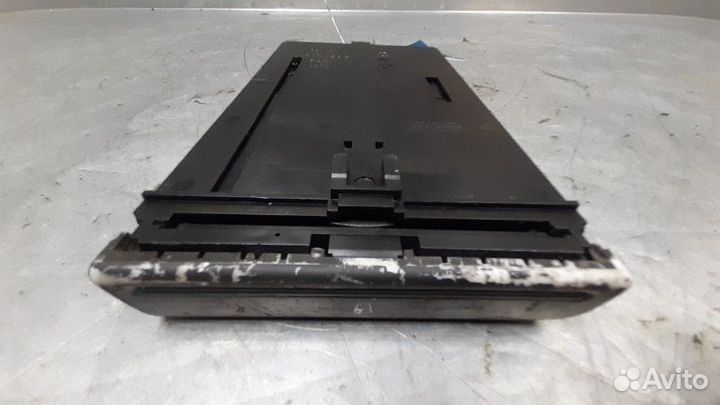 Подстаканник Audi A4 B6 2000-2004 седан 1 2002