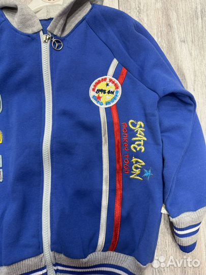 Кофта для мальчика на замке новая