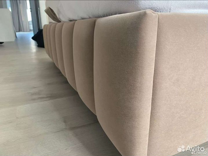 Кровать.Новая. Полный комплект с матрасом