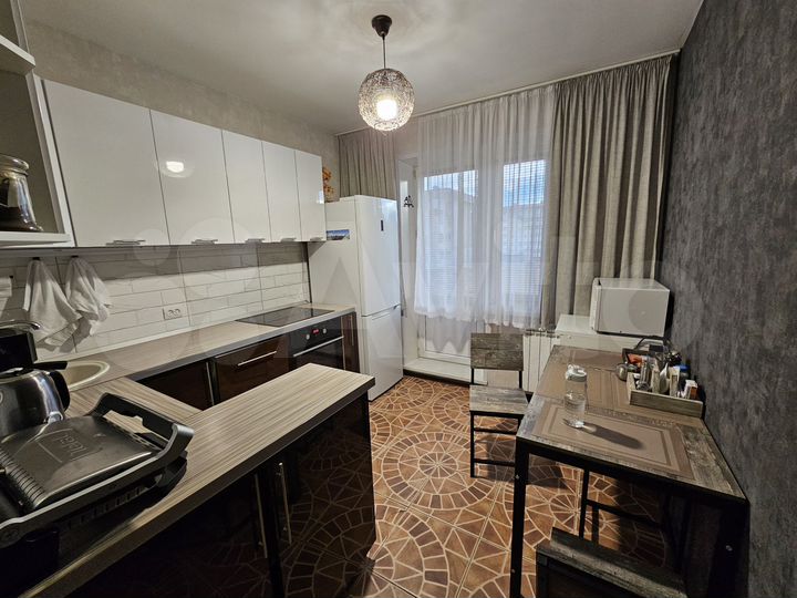 4-к. квартира, 77,3 м², 4/6 эт.