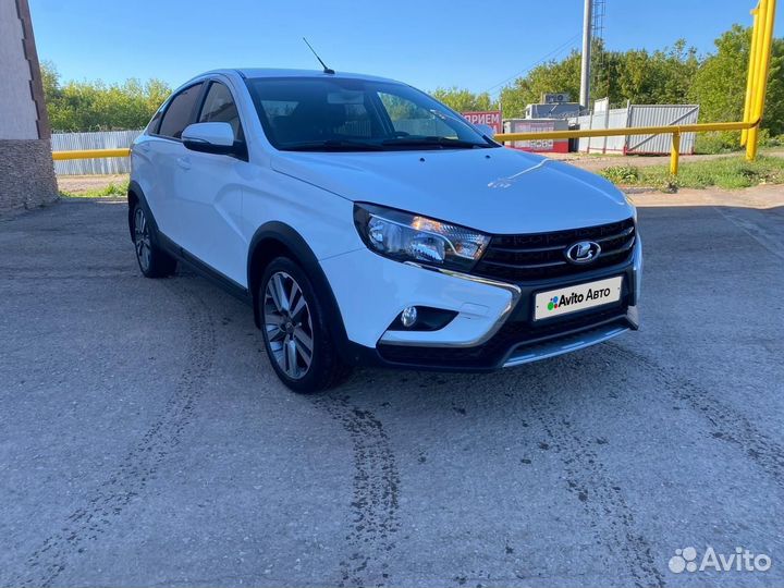 LADA Vesta Cross 1.8 AMT, 2018, 55 000 км
