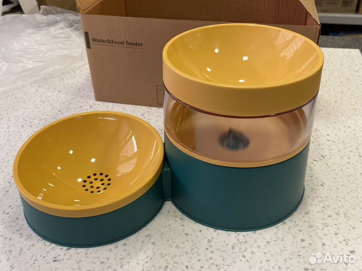 Миска для кошек и собак мелких пород