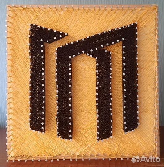 Картина на заказ в стиле String art