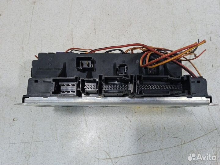 Блок предохранителей