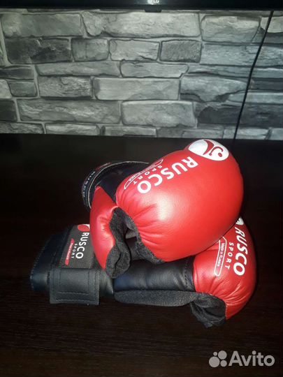 Перчатки для смешанных единоборств