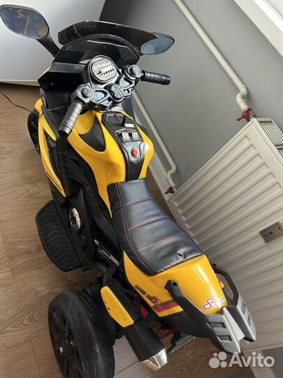 Квадроцикл электрический